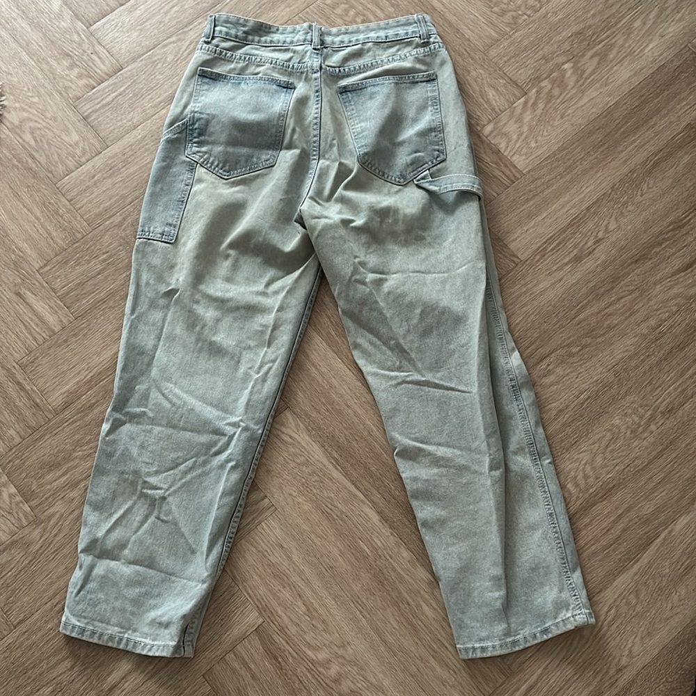 Casual Light Wash Denim Jeans - Picture 2 of 7